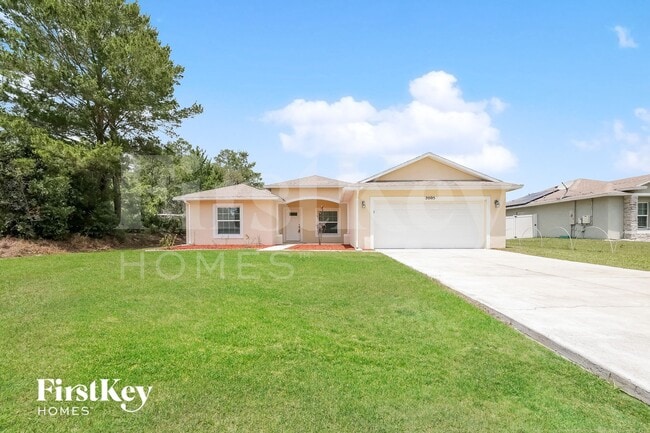 property at 2005 Maple Ln