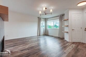 3459 Paseo De Alicia in Oceanside, CA - Building Photo - Building Photo