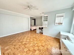 2130 N St NW in Washington, DC - Building Photo - Building Photo