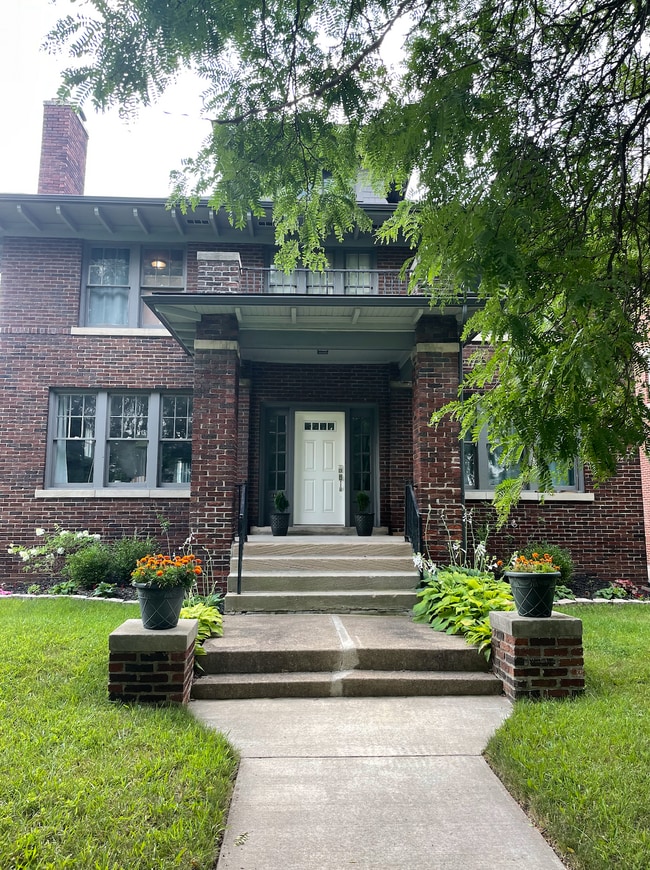 property at 1605 W Boston Blvd