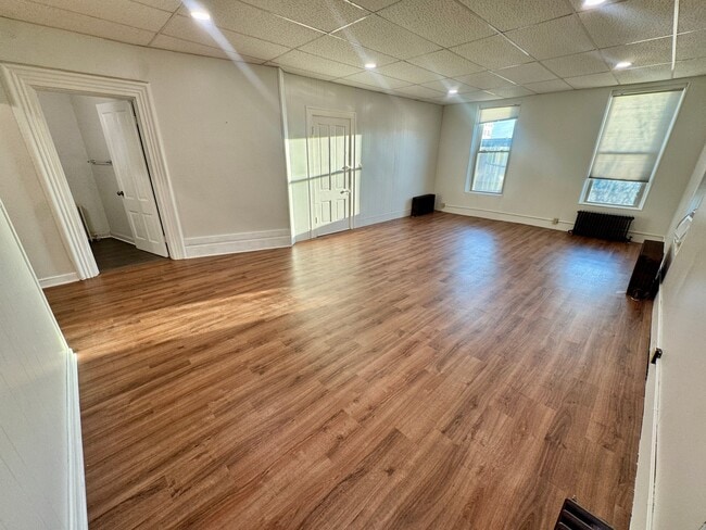 101 Lewis St S, Unit Unit 2 in Shakopee, MN - Foto de edificio - Building Photo