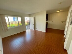 116 W 1st Ave in La Habra, CA - Building Photo - Building Photo