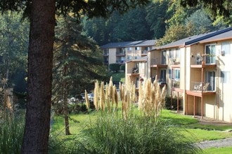 Greenbriar Village in Portland, OR - Foto de edificio - Building Photo