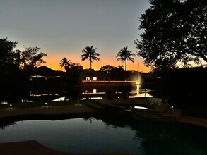 9481 Oak Grove Cir in Davie, FL - Building Photo - Building Photo