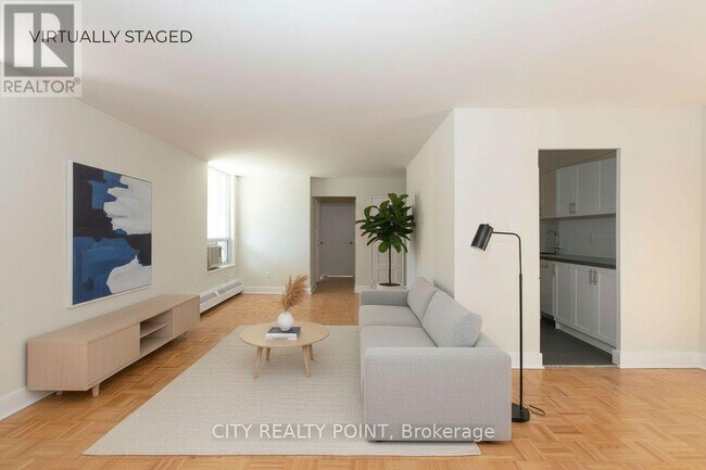 490 Eglinton Ave E in Toronto, ON - Building Photo - Building Photo