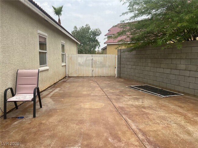 8129 Woodland Prairie Ave in Las Vegas, NV - Building Photo - Building Photo