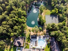 Kingwood Lakes in Kingwood, TX - Building Photo