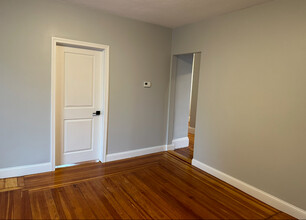 44 William St, Unit 1 in Medford, MA - Building Photo - Building Photo