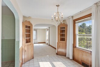 970 Trapelo Rd in Waltham, MA - Foto de edificio - Building Photo