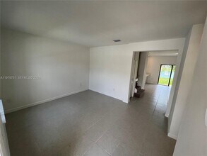 9960 SW 228th Ter in Cutler Bay, FL - Building Photo - Building Photo