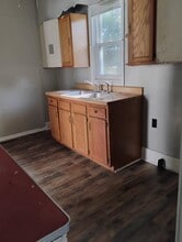 16 Trader St in Uniontown, PA - Foto de edificio - Building Photo