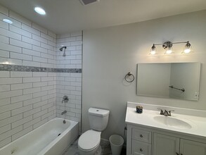 6421 Gary Ct, Unit 6419 Gary Court in San Diego, CA - Building Photo - Building Photo