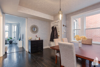 1538 W Wrightwood Ave, Unit 1 in Chicago, IL - Foto de edificio - Building Photo