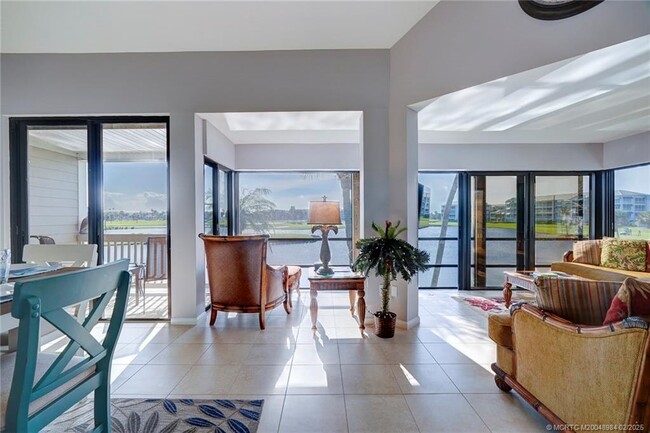 property at 310 Golfview Cir