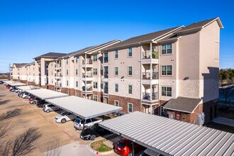 Lakeview Pointe - 55+ Community in Rowlett, TX - Building Photo - Building Photo