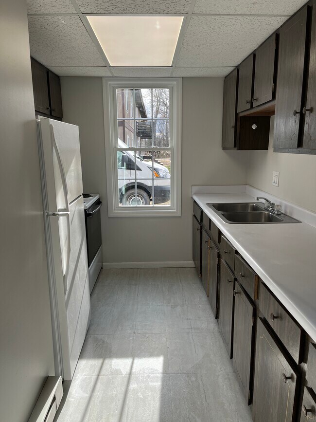 1 Wolfe Way Rentals in Plattsburgh, NY