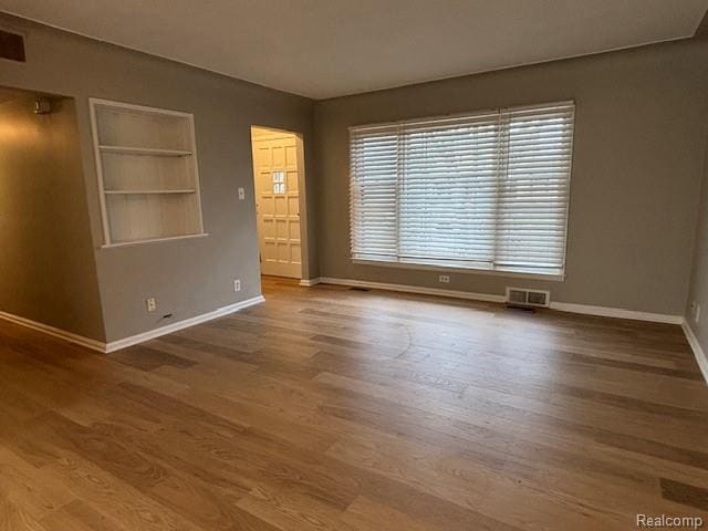 5580 Sunnycrest Dr in West Bloomfield Township, MI - Building Photo - Building Photo