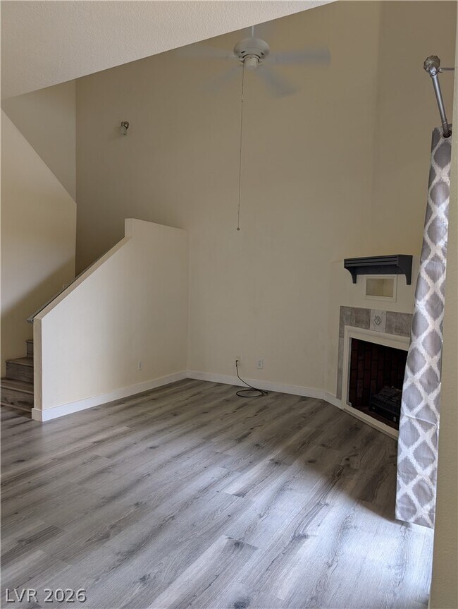 4440 Woodpine Dr in Las Vegas, NV - Building Photo - Building Photo