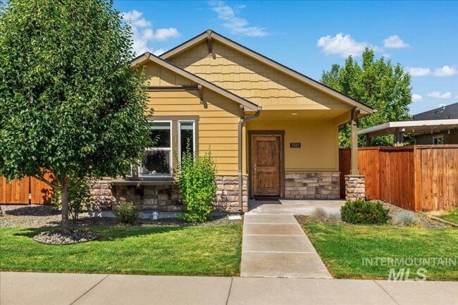 property at 7587 Froman Ave