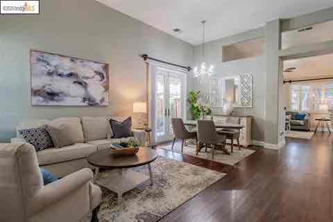 1720 Treehaven Ln in Tracy, CA - Building Photo