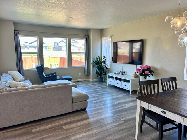 551 W 175th Pl in Broomfield, CO - Building Photo - Building Photo