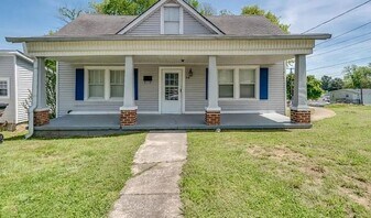 316 N High St in Columbia, TN - Building Photo