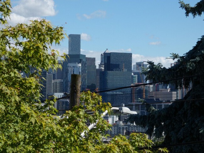 512 Galer St in Seattle, WA - Building Photo - Building Photo