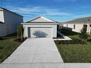 5635 Nispero Wy in Kissimmee, FL - Building Photo - Building Photo