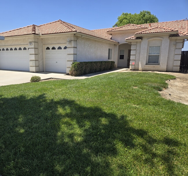 property at 561 Bluejay Ave