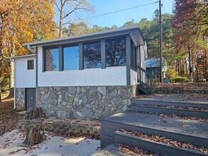 7692 Windward Point Dr in Lake Norman of Catawba, NC - Building Photo - Building Photo