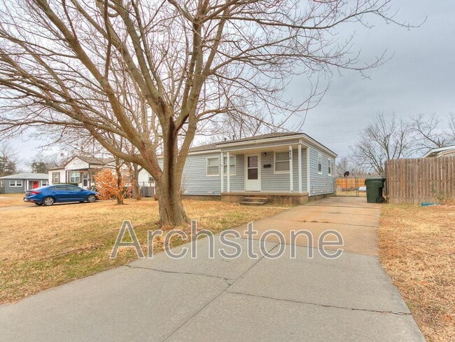 property at 630 Villa Dr