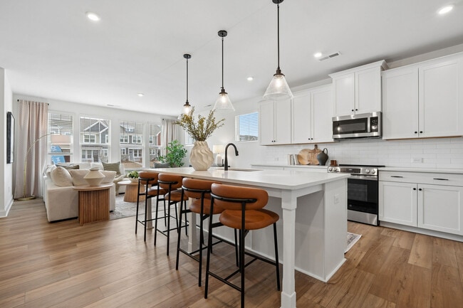 Abode at Miller Farm in Pineville, NC - Foto de edificio - Building Photo