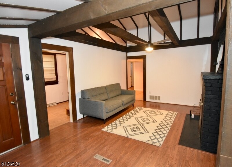 56 N Shore Rd Rentals in Denville, NJ