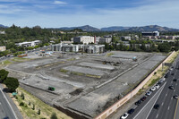 Laurel at Perennial Park in Santa Rosa, CA - Building Photo - Building Photo