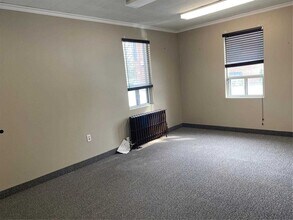 1641 Victoria Park Av in Toronto, ON - Building Photo - Building Photo