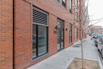 915 Elsmere Pl in Bronx, NY - Building Photo - Building Photo