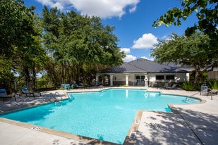 Ellie Apartments in Austin, TX - Building Photo