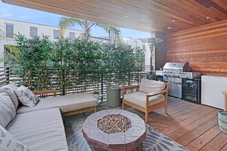 1214 Electric Ave in Los Angeles, CA - Building Photo - Building Photo