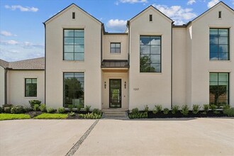 7217 Summitview Dr in Irving, TX - Building Photo - Building Photo