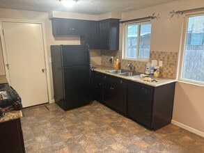 486-488 52nd St in Springfield, OR - Building Photo - Building Photo