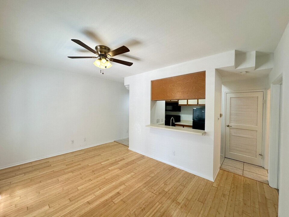 2217 San Gabriel St in Austin, TX - Building Photo