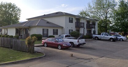 130 South St in Uniontown, AL - Building Photo - Building Photo