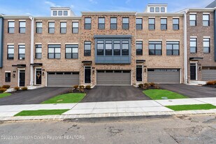 5 Blaisdell Ct in Middletown, NJ - Building Photo