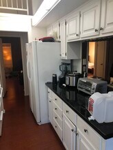 445 Myrtle St in Glendale, CA - Building Photo - Building Photo
