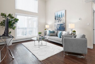 Elizabeth Gardens in Edmonton, AB - Building Photo