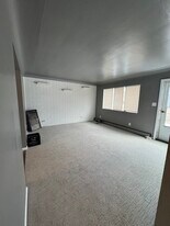 7464 Southfield Fwy, Unit 7460 in Detroit, MI - Building Photo