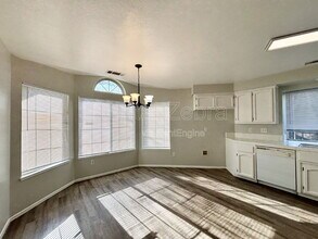 1861 Creekside Dr in Merced, CA - Building Photo - Building Photo