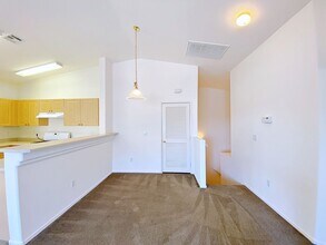 9335 Indian Corn Ct in Las Vegas, NV - Building Photo - Building Photo