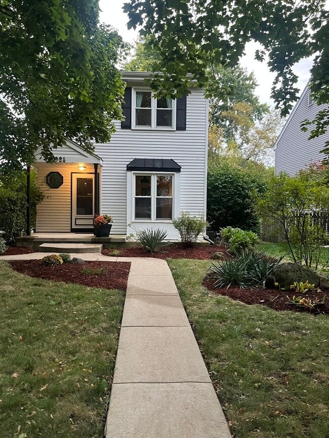 property at 924 Britta Ln