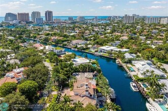 2328 Aqua Vista Blvd in Fort Lauderdale, FL - Building Photo - Building Photo